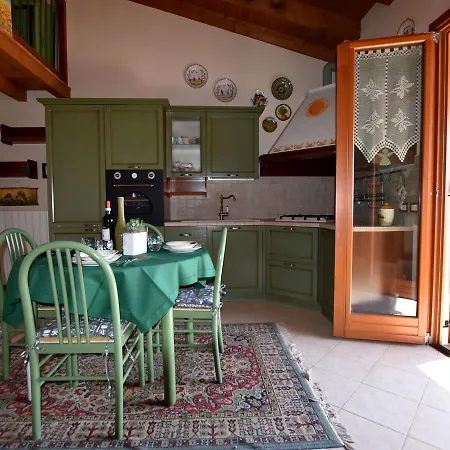 Charming Apartment In Zone With Balcony * Zone