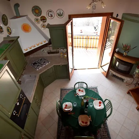 公寓 Charming Apartment In Zone With Balcony Zone