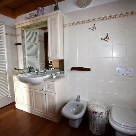 Charming Apartment In Zone With Balcony * Zone